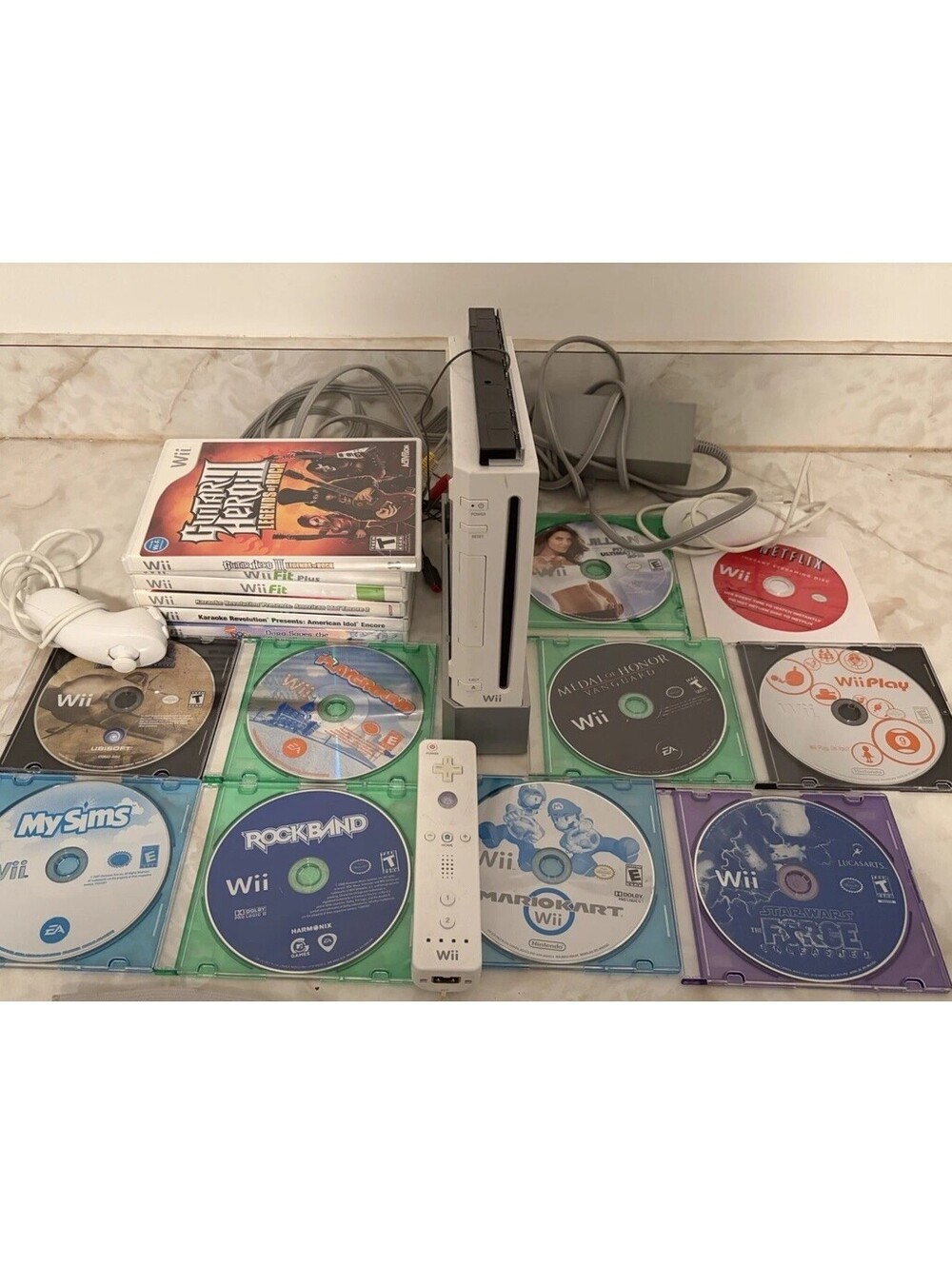 Nintendo Wii RCL-001 Console Bundle Lot w/ 15 Games (Mario Kart, Guitar Hero)